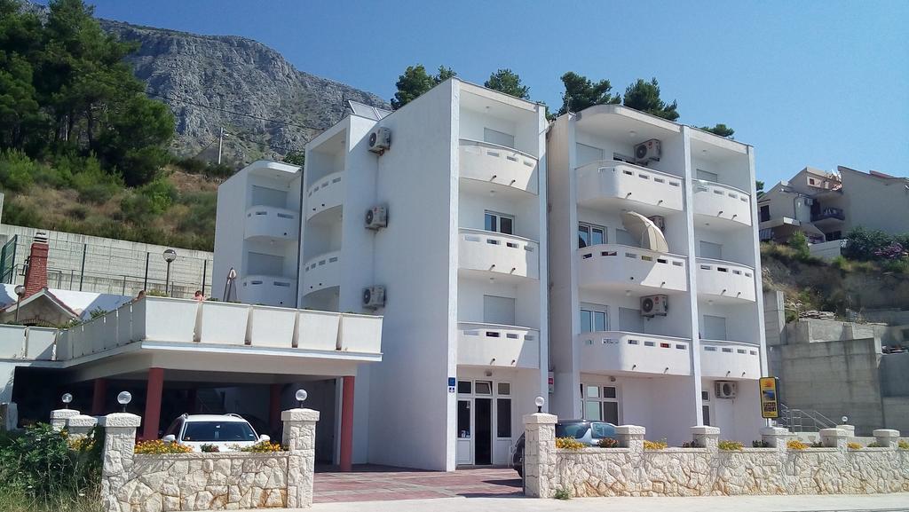 Sunrise Apartments And Studio Apartments 1 Lokva Rogoznica Esterno foto